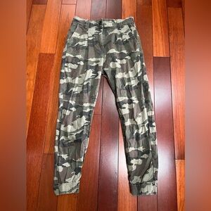 Streetwear Society Camo pants ladies size large